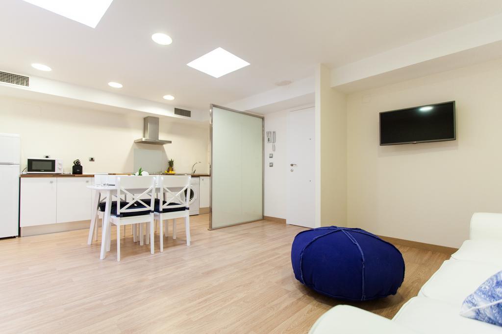 Apartments Ole - Albareda 24 Севілья Номер фото