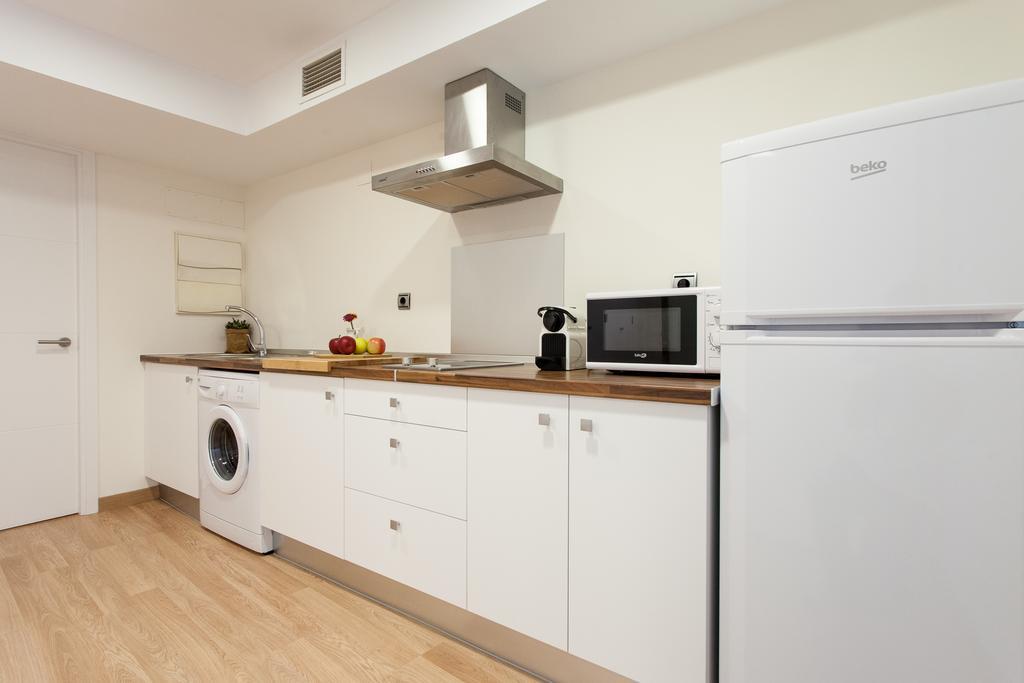 Apartments Ole - Albareda 24 Севілья Номер фото