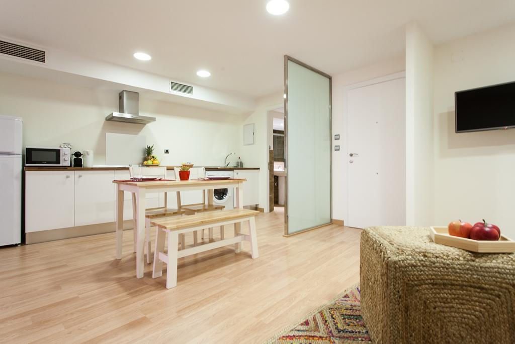 Apartments Ole - Albareda 24 Севілья Номер фото