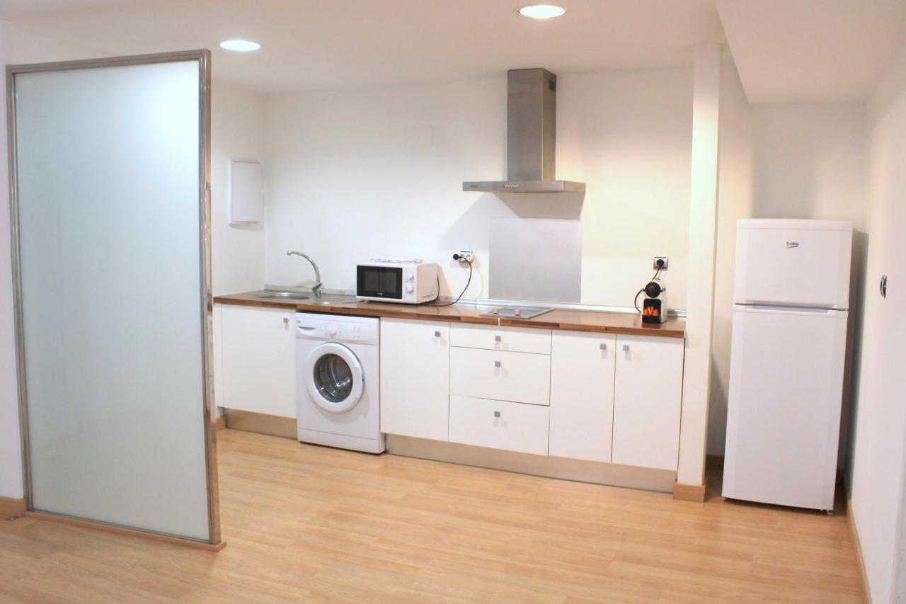Apartments Ole - Albareda 24 Севілья Екстер'єр фото